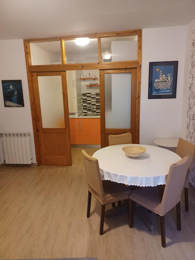 Rooms & Apartments Dolac フヴァル エクステリア 写真